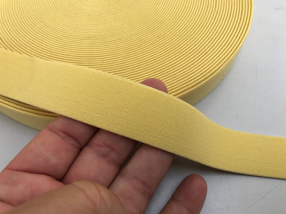 uddannelse Bore beruset Blød elastik - velegnet til undertøj, 2,5 cm - mat gul