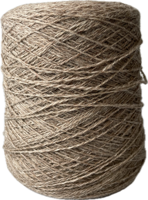 Shetlandsuld - varm beige, hel cone på ca. 950 gram