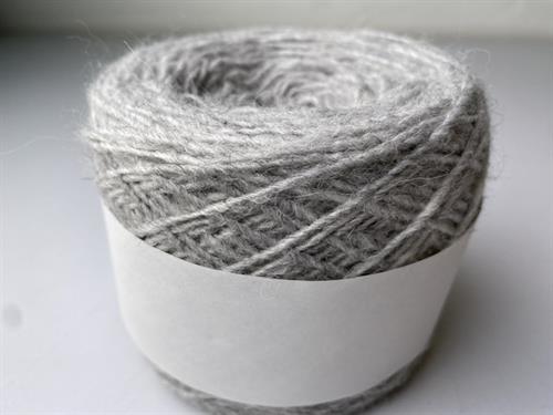 Alieno - god uldblanding i light grey melange, 100 gram